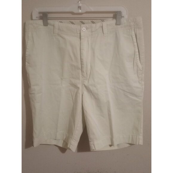 New Cremieux Classic Garment Dyed Shorts Mens 9" Inseam Beige Size 34 NWT - Picture 1 of 10